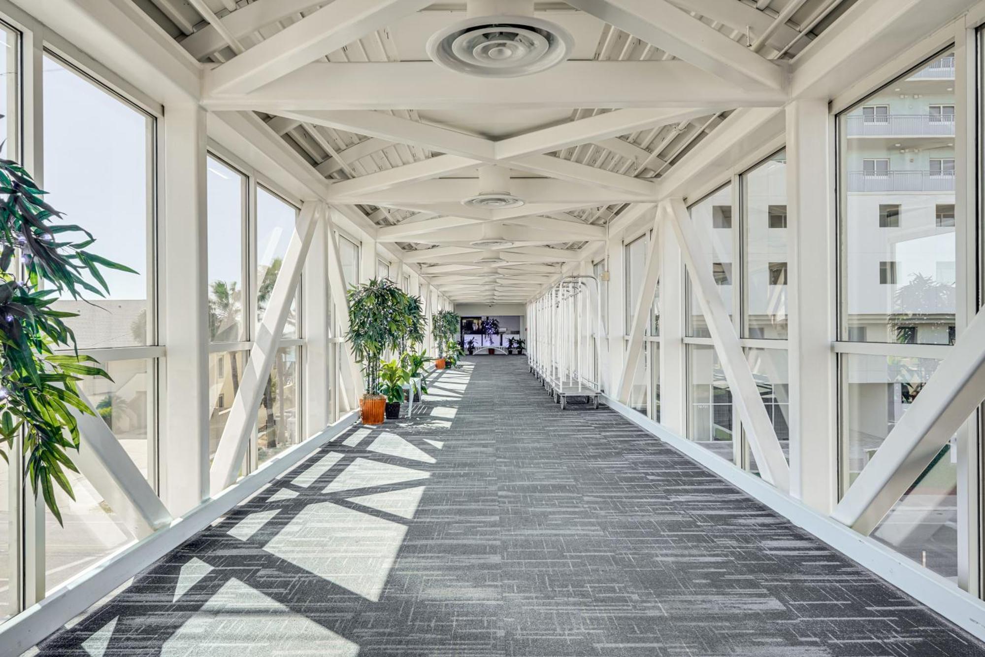 Beachfront Panama Walk To Pier Park! * Panama City Beach